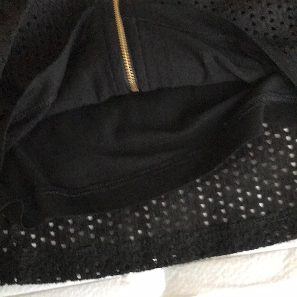 Top - Picture 3 of 4